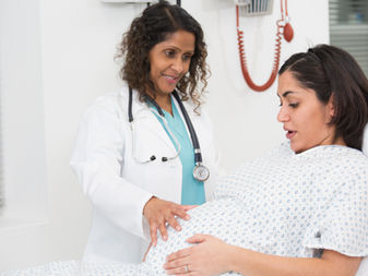 Hospital Bag Checklist for Mom to Be (+ checklist) 
